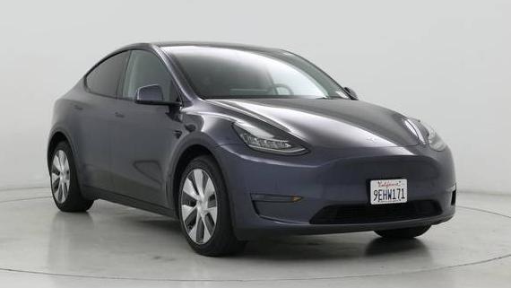 TESLA MODEL Y 2023 7SAYGDEE8PA038615 image